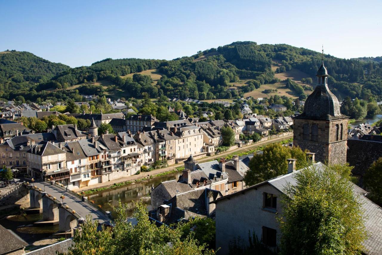 Marmotel Village Saint-Geniez-dʼOlt Esterno foto